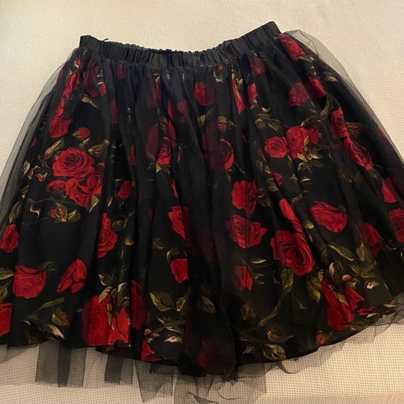Society Dresses & Skirts - Society Black and Red Bubble Skirt for Cocktail
